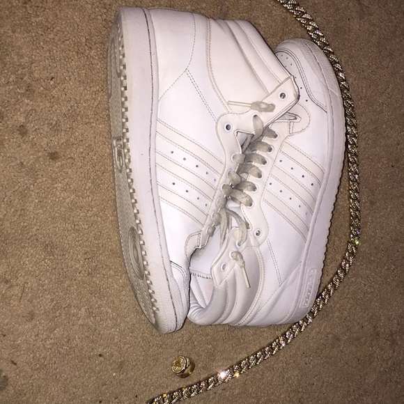 Adidas top 10. Size 11. All white. - Picture 5 of 5